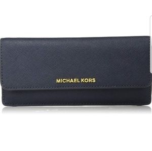 Michael Kors Jet Set Leather Travel Wallet Navy